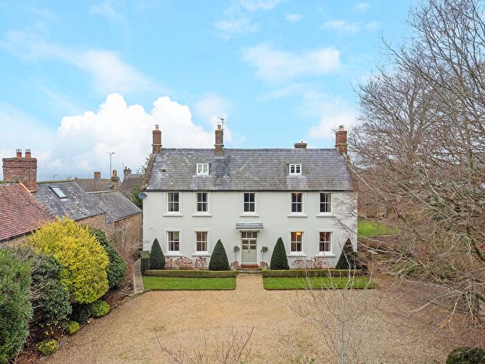 5 Bedroom Detached House For Sale In The Square Aynho Banbury, Oxfordshire, OX17