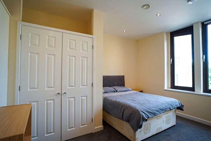 Studio To Rent In Flat, Gladstone Buildings, St James Row, S1