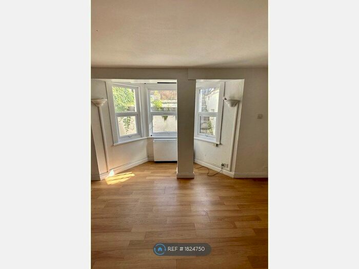 Studio To Rent In Ditching Rise, Brighon, BN1