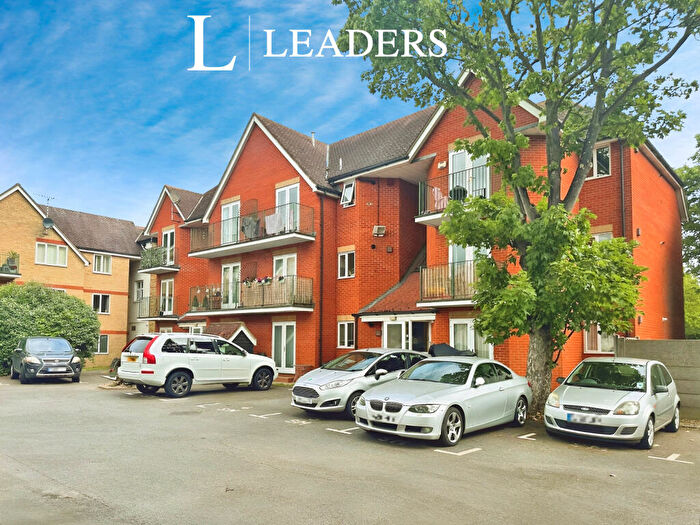 1 Bedroom Flat To Rent In Victoria Avenue, Southend On Sea, SS2