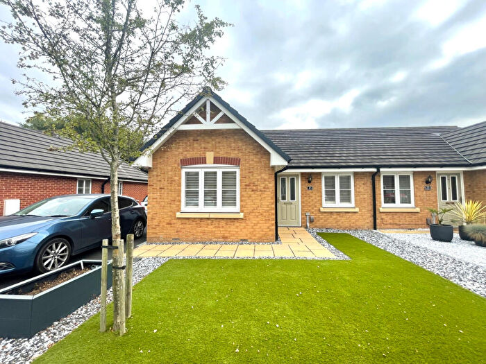 2 Bedroom Semi-Detached House For Sale In Ribbleswood Chase, Cottam, PR4