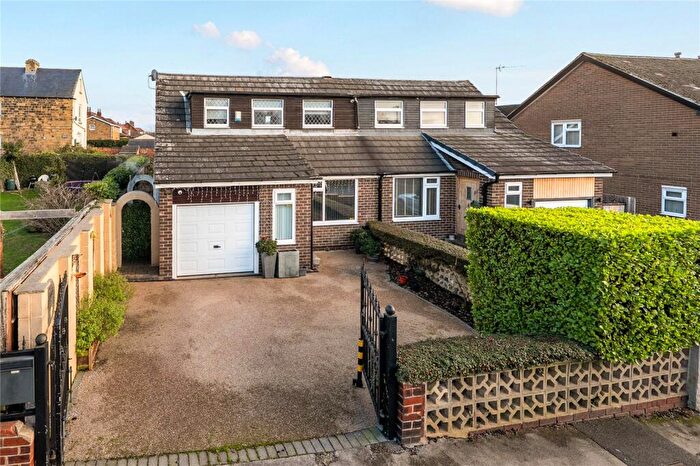 3 Bedroom Semi Detached House For Sale In Gipsy Lane, Woodlesford, Leeds, West Yorkshire, LS26