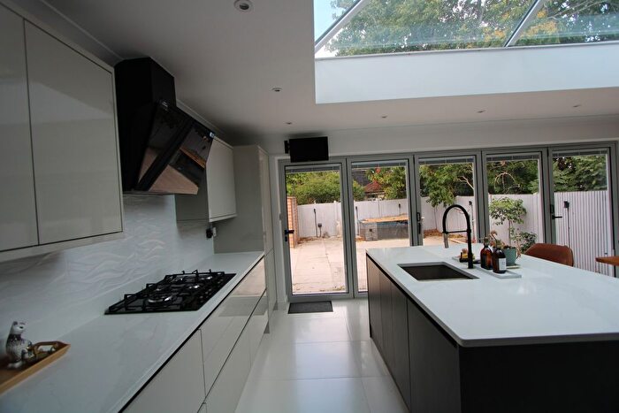 5 Bedroom Detached House To Rent In Springfield Avenue, Hampton, TW12
