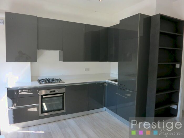 1 Bedroom Flat To Rent In Holloway Road, London, N19