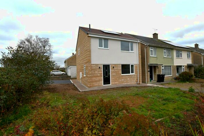 3 Bedroom Detached House To Rent In Highfields, Westfield, BA3