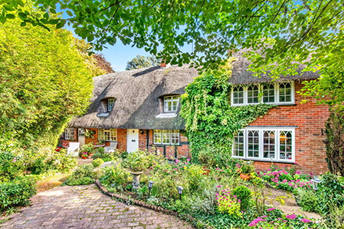 4 Bedroom Cottage For Sale In Pitt, Winchester, SO22