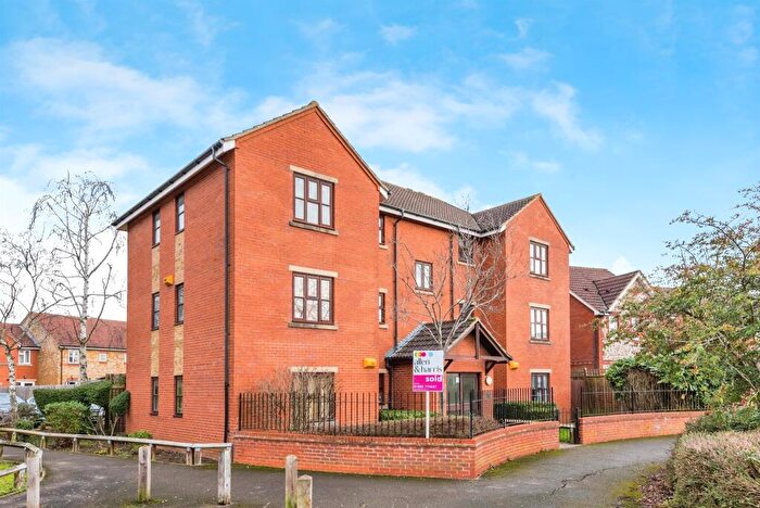 1 Bedroom Flat For Sale In Brooklime Walk, Oxford, OX4