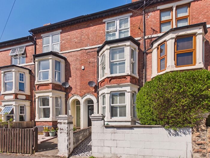 4 Bedroom Terraced House For Sale In Waldeck Road, Carrington, Nottingham, NG5