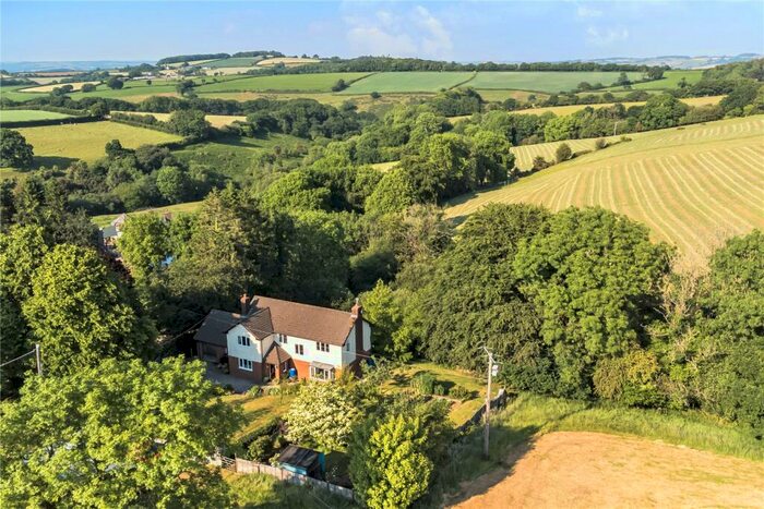 4 Bedroom Detached House For Sale In Stoodleigh, Tiverton, Devon, EX16