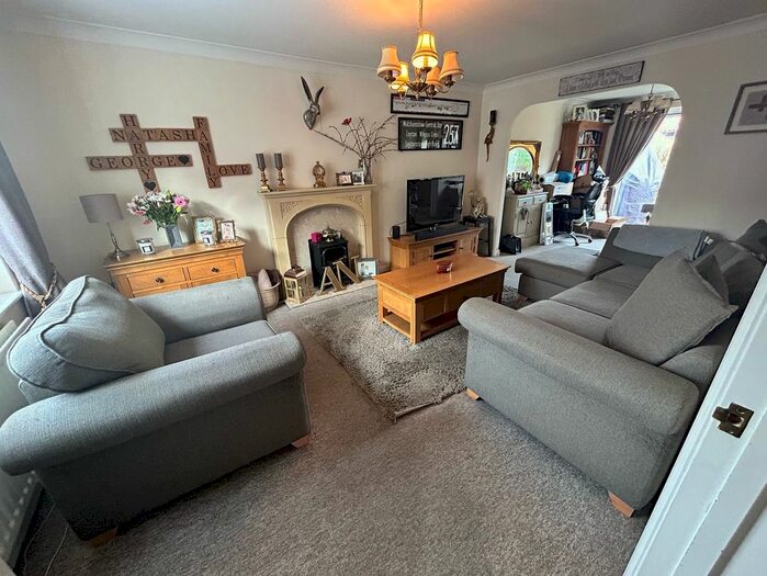 3 Bedroom Property To Rent In High Street, Rowhedge, Colchester, CO5