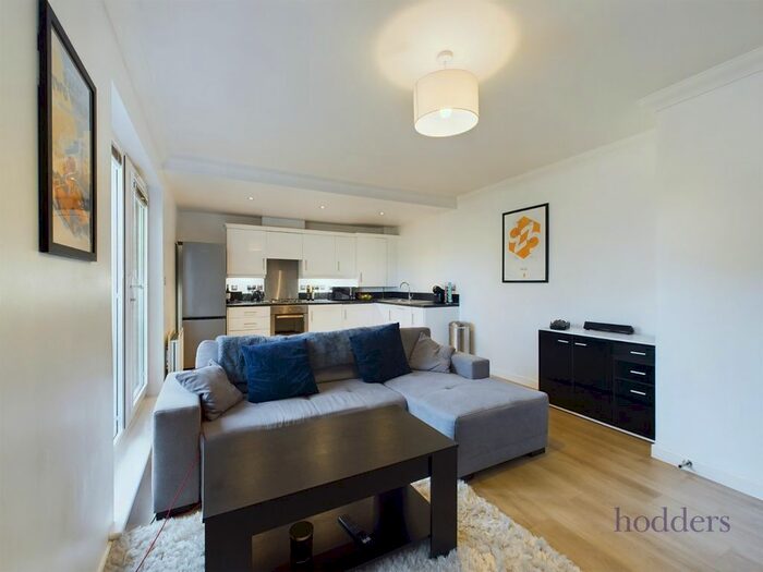 1 Bedroom Flat To Rent In Navigation House, Byron Road, Addlestone, Surrey, KT15