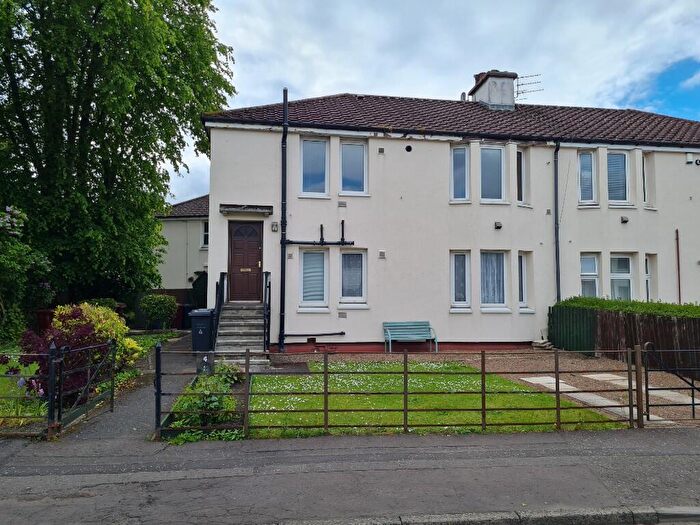 2 Bedroom Flat For Sale In Byron Crescent, Dundee, DD3
