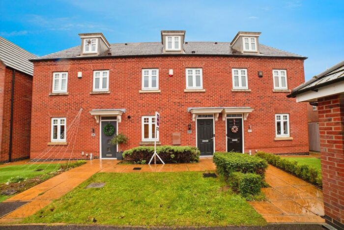 3 Bedroom Town House For Sale In Brandon Walk, Sutton-In-Ashfield, Nottinghamshire, NG17