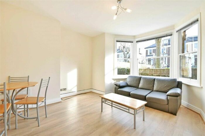 1 Bedroom Flat To Rent In Cavendish Road, Kilburn, NW6