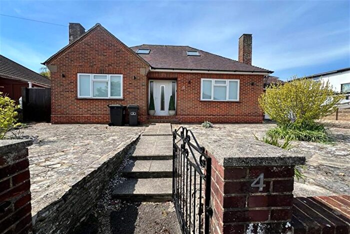 3 Bedroom Detached House To Rent In Webster Road, BH9