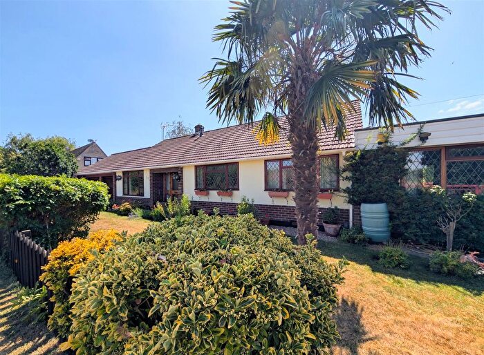 4 Bedroom Detached Bungalow For Sale In Mill Lane, Witcombe, Gloucester, GL3