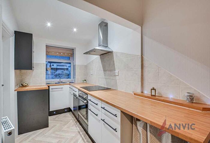 2 Bedroom Terraced House To Rent In Basnett Street, Burnley, Lancashire, BB10