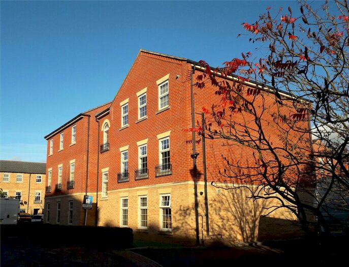 2 Bedroom Apartment To Rent In Farnley Road, Balby, Doncaster, South Yorkshire, DN4