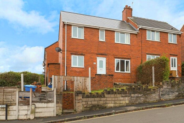 2 Bedroom Semi-Detached House To Rent In Tapton View Road, Chesterfield S41