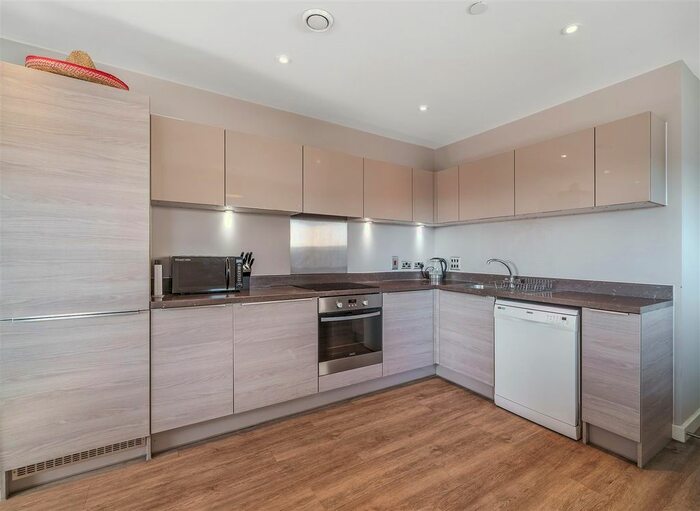 2 Bedroom Flat To Rent In Vertex House, Wandle Road, Croydon, CR0