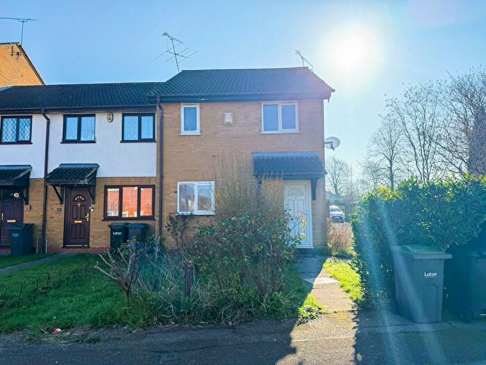 1 Bedroom Property To Rent In Marsom Grove, Luton, LU3
