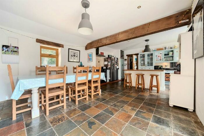 5 Bedroom Detached House For Sale In Fulfords Hill, Itchingfield, RH13