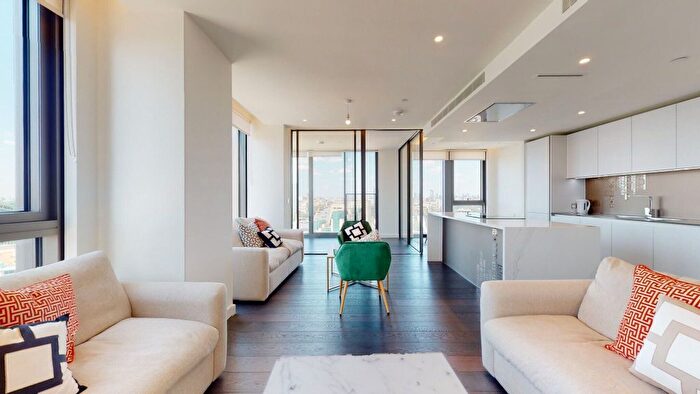 3 Bedroom Flat To Rent In Bondway, London, SW8