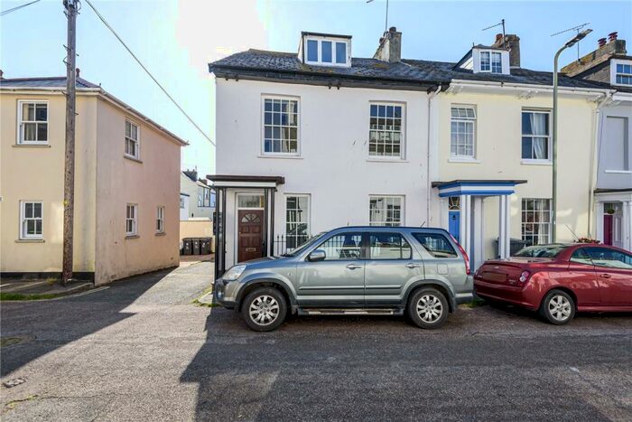 4 Bedroom End Of Terrace House To Rent In Clarence Road, Exmouth, Devon, EX8