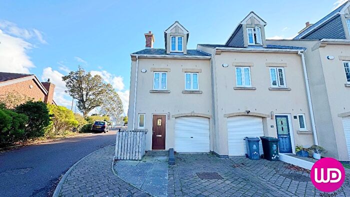 4 Bedroom Terraced House To Rent In Churchill Court, Whitley Bay, NE25