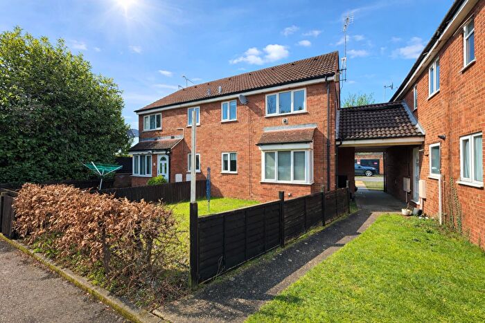 1 Bedroom Cluster House For Sale In Twigdon Court, Mount Pleasant Road, LU3