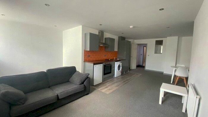 1 Bedroom Flat To Rent In Springfield Street, Barnsley, South Yorkshire, S70