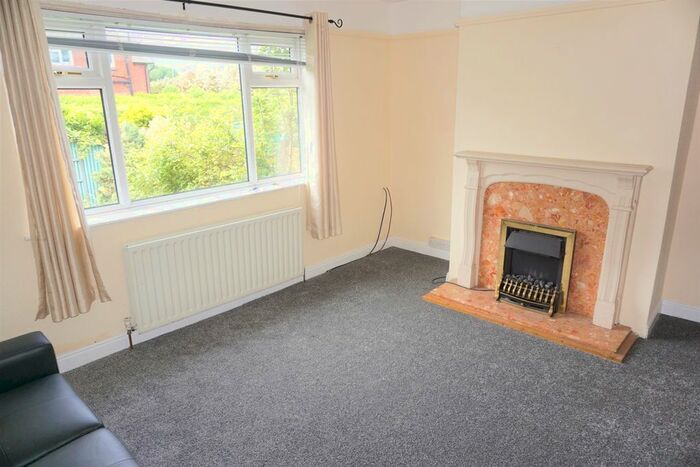 3 Bedroom Terraced House To Rent In Jack Lane, Leeds, LS10