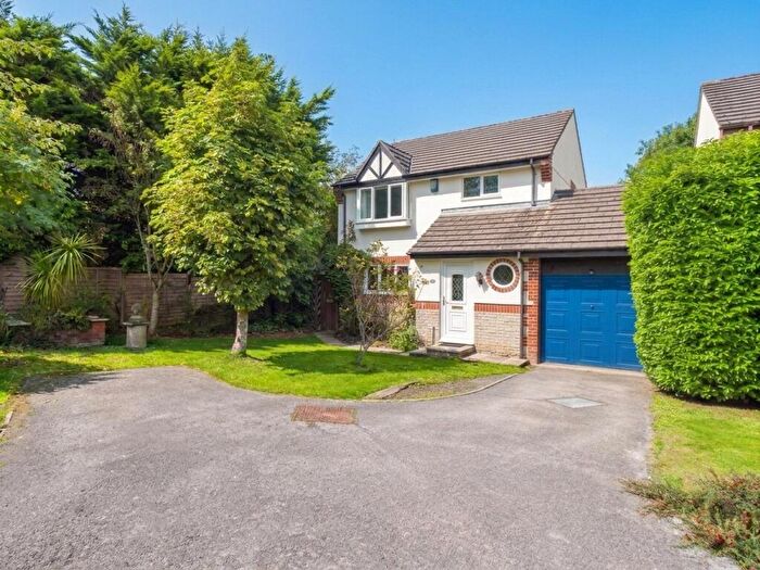 4 Bedroom Detached House For Sale In Craon Gardens, Okehampton, Devon, EX20