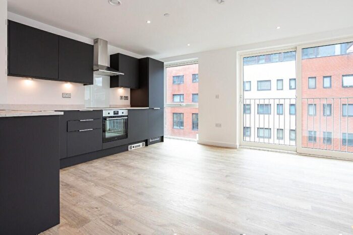 2 Bedroom Flat To Rent In Flat, Hairpin House, Bradford Street, Birmingham, B12