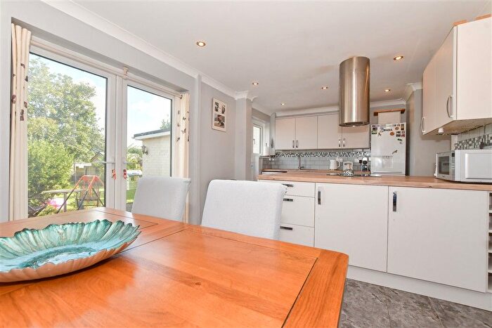3 Bedroom Semi-detached House For Sale In Freemens Way, Deal, Kent, CT14