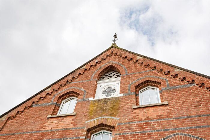 2 Bedroom Flat For Sale In Front Street, Acomb, York, YO24