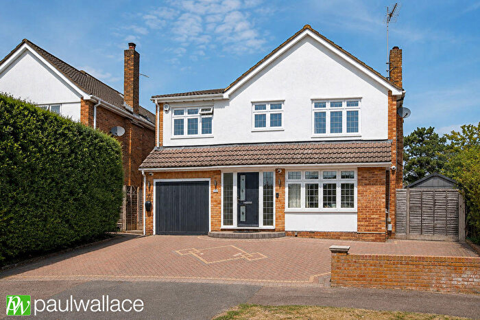 5 Bedroom Detached House For Sale In Roselands Avenue, Hoddesdon | Approx., Sq Ft | Exceptional Finish Throughout, EN11