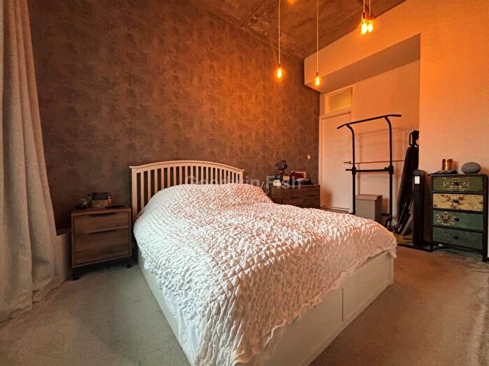 2 Bedroom Apartment For Sale In The Box Works, Worsley Street, Castlefield, M15