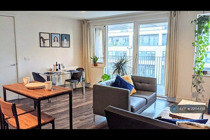 1 Bedroom Flat To Rent In Moulding Lane, London, SE14