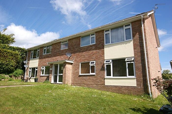 2 Bedroom Flat To Rent In South Road, Corfe Mullen, Wimborne, Dorset, BH21