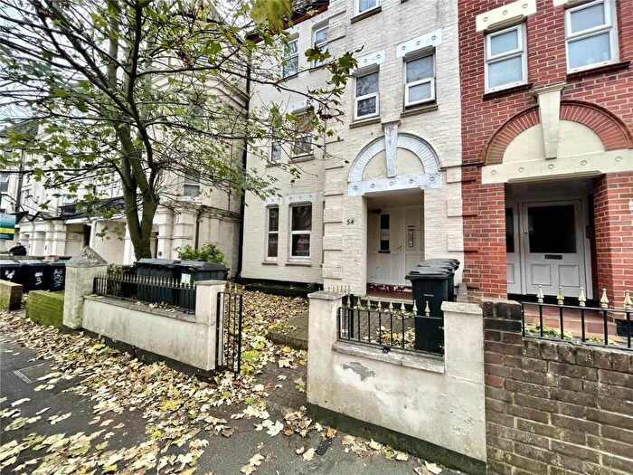 1 Bedroom Apartment To Rent In Norwich Avenue West, Bournemouth, Dorset, BH2