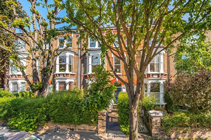 5 Bedroom Terraced House For Sale In St. Georges Avenue, Tufnell Park, N7