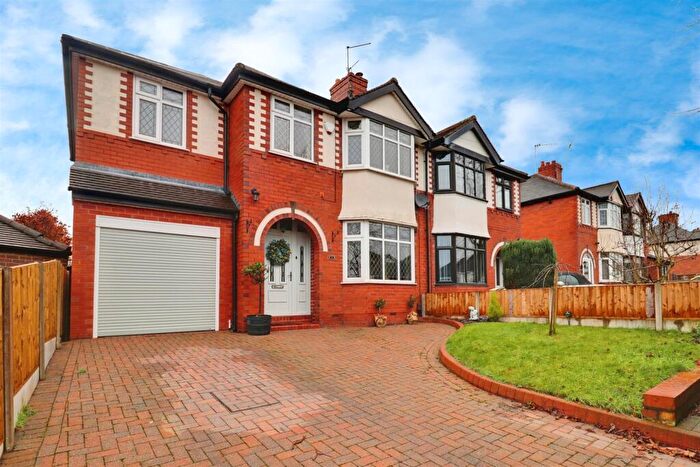 5 Bedroom Semi-Detached House For Sale In Sparch Hollow, Newcastle, ST5