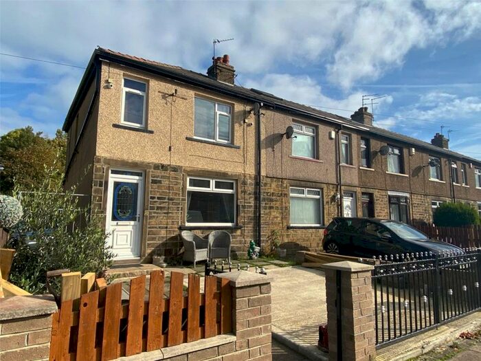 Houses for sale & to rent in BD5 7DA, St Stephens Road, Little Horton