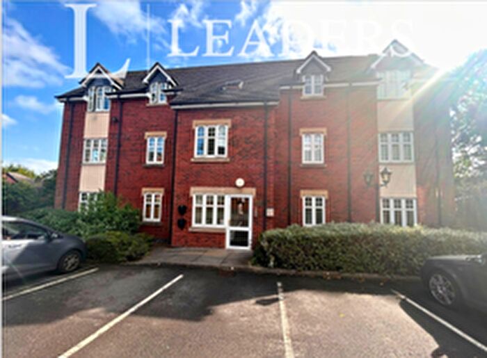 2 Bedroom Flat To Rent In Haynes House, Mount Pleasant, Redditch, B97