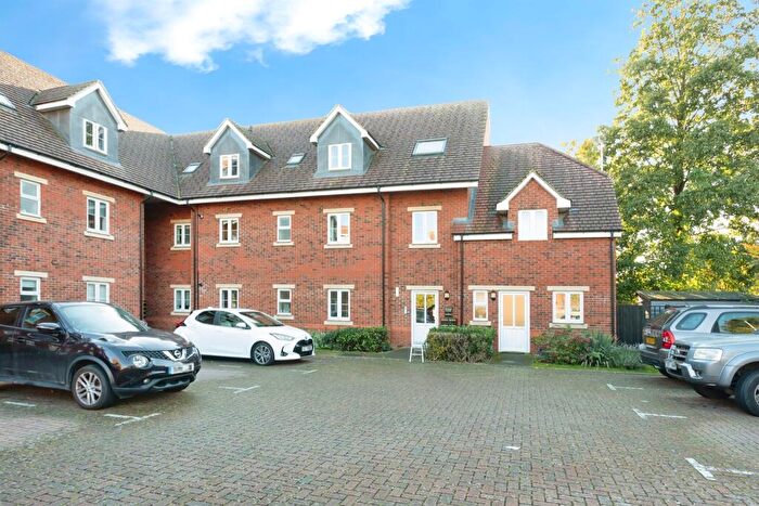 2 Bedroom Apartment To Rent In Green Farm Road, Newport Pagnell, MK16