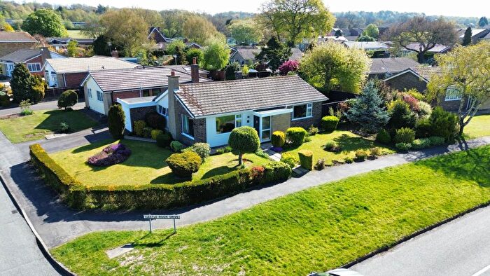 2 Bedroom Detached Bungalow For Sale In Oakham Drive, Coalville, LE67