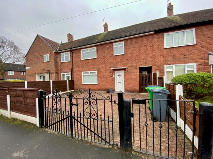 3 Bedroom Semi-Detached House To Rent In Sparkford Avenue, Manchester, M23