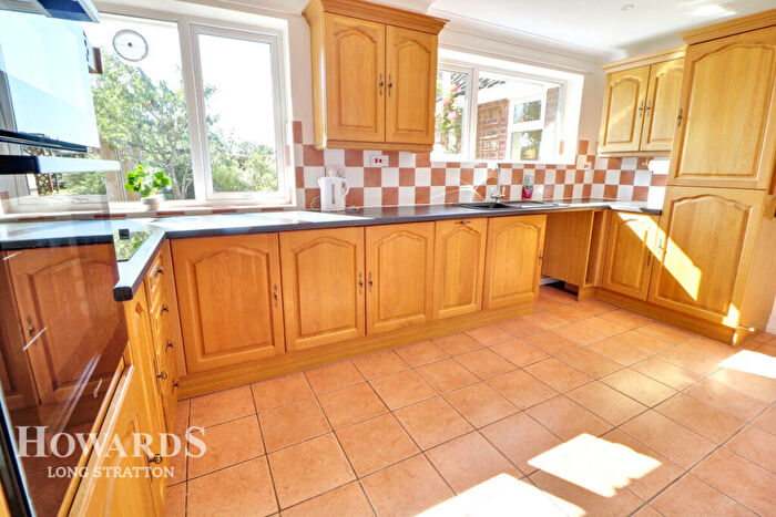 3 Bedroom Bungalow For Sale In Sneath Road, Aslacton, NR15