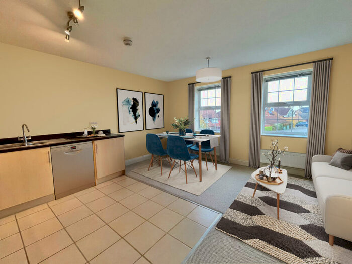 2 Bedroom Apartment To Rent In Wharf Gardens, Bingham, Nottingham, NG13